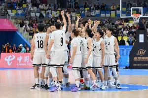 主场登顶！展现统治力！广东全运男&女篮均以不败战绩夺冠
