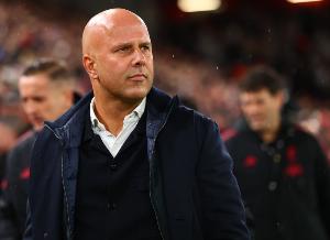 还有1个月！绿帽哥：利物浦老板全力支持斯洛特，愿给时间到新年