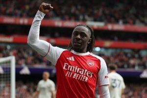 埃泽英超赛场4次攻破热刺球门，仅有对阵狼队5次破门更多