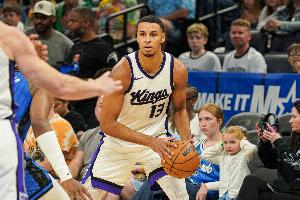 基根·穆雷：休赛期调整很棒解锁了全新心态 现在变得更具侵略性