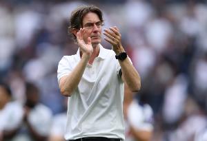 弗兰克：来热刺前就知道会被批评，所以我根本不在乎他们说什么