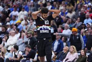 球队演我？掘金输的比赛卡约场均16.2分 而赢的比赛他场均9分