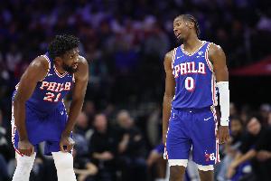 ESPN记者：队内有马克西是老大的共识 只有他能打而他证明了自己