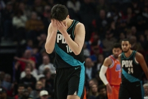 拓媒：杨瀚森的水平不足以在NBA找到节奏 不是出场时间少的问题