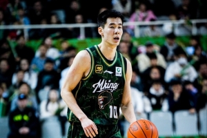 尽力了！郭昊文11中6拿到26分1板5助1断 罚球17中11