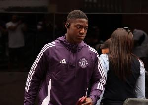 韦斯·布朗：曼联右边路实力出众，左边路需引进球员予以补强