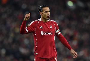 BBC：上赛季范戴克几乎不会犯错，现在看起来已不再是当初的他了