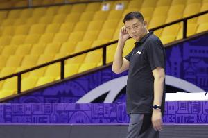 巩晓彬明日启程奔赴意大利罗马 担任米兰冬奥会火炬手