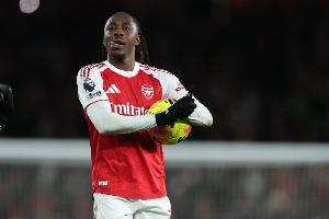 6场3球1助！官方：埃泽当选阿森纳11月最佳球员