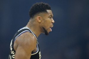 杨毅：字母哥与雄鹿互不亏欠 好聚好散的话也不失为一段佳话