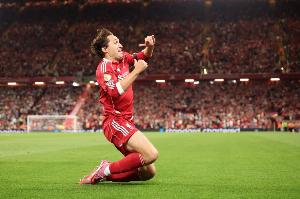 回声报：萨拉赫表现不佳之际，基耶萨应该被视为其短期替代者