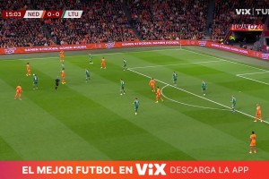 荷兰1-0领先！德容直塞助攻，赖因德斯小角度推射破门