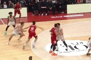 奥科吉：我训练中把阿门防得死死的！他非常不喜欢被我防守！