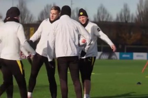 罗梅连线！小罗中路送出极限直塞，梅西展现恐怖的个人能力！