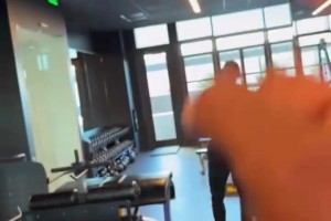 韦德VS威少？杨毅：韦德技术非常全面，无球也好得多！