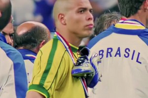 那个词要回来了？穆西亚拉已可以进行较高强度的腿部冲击训练了！