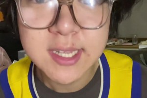 哈登赛后谈50但眼神无光了：我只想赢球！我会做任何需要我做的