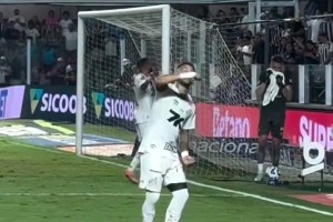 弗兰克：维蒂尼亚是世界最好的中场球员，他会是下一位金球奖得主