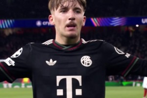 这脚后跟过人太帅了！弗拉霍维奇：这球主打一个出其不意！