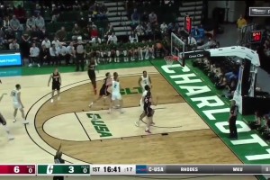 李京龙：男篮输球原因一个是外线没人站出来，另一个是阵容缺内线