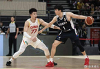 李贤重怎么防？陷入困境的中国男篮将带伤出战首战的赵睿投入次轮