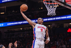 先发制人！奥萨尔突破上篮得手活塞开场17-4打停雄鹿